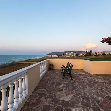 Effie Front With Pool Chania (Crete)