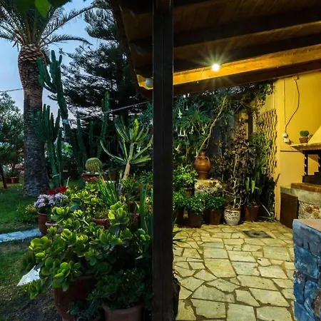 Effie Front With Pool * Chania (Crete)