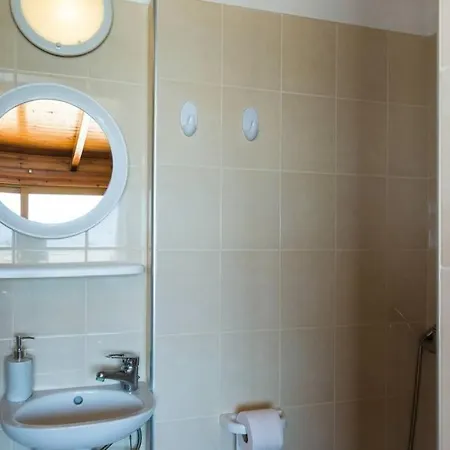 Effie Front With Pool Apartment Chania (Crete)