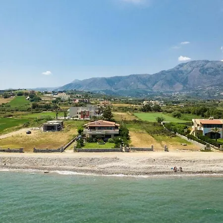 Διαμέρισμα Effie Front With Pool